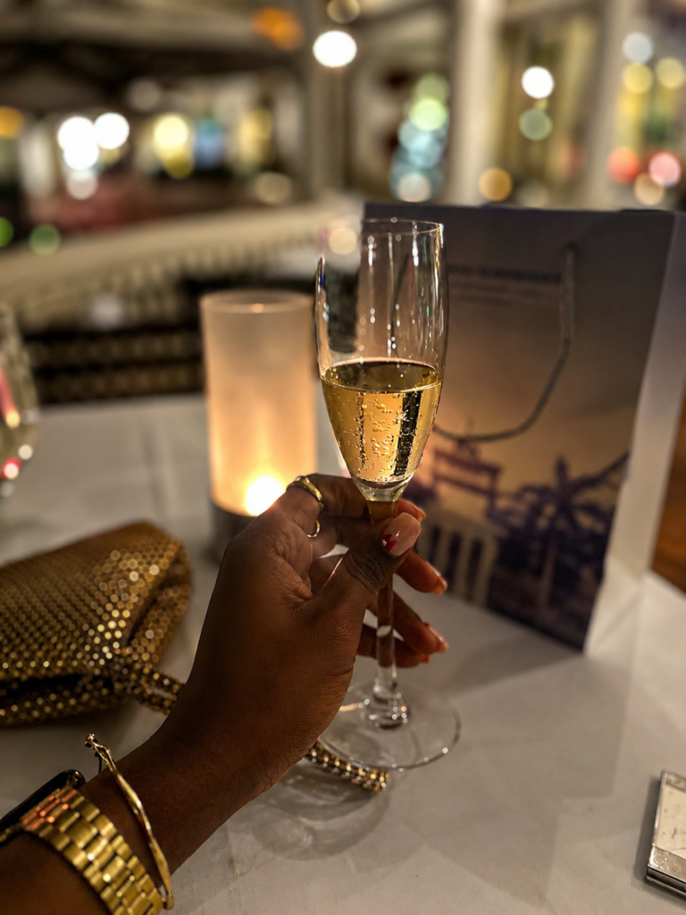 Notes From Somewhere Warm: Turning 30 in Hawaii. birthday dinner 1