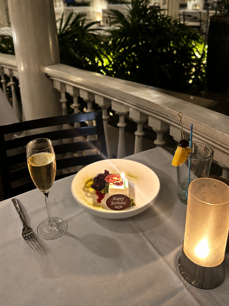 Notes From Somewhere Warm: Turning 30 in Hawaii. birthday dinner 2